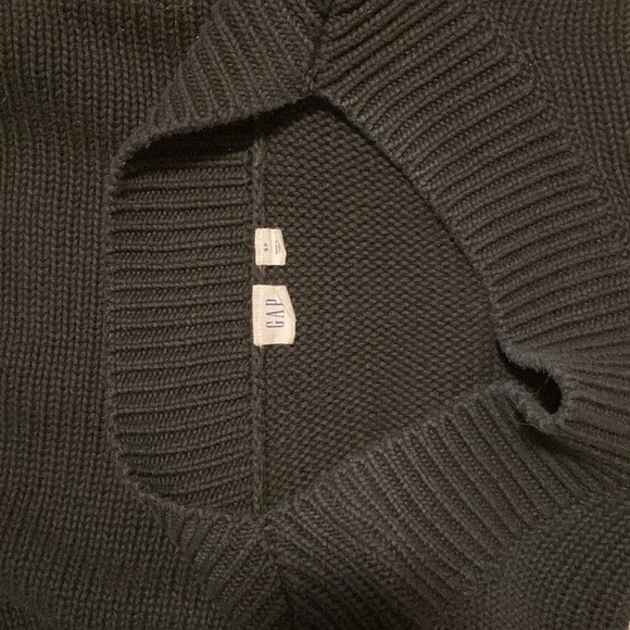 GAP Black Knit Sweater - Picture 5 of 5